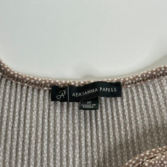 Adrianna Papell Tan White Polka Dot Pleated V-Neck Blouse Womens Size Medium M - Picture 7 of 11